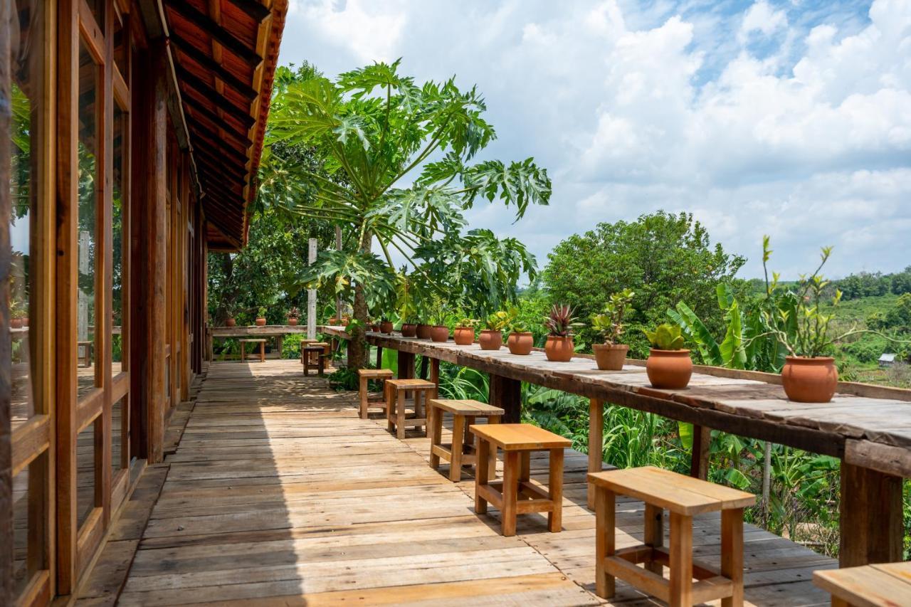 Moc An Nhien Farmstay Plây Ku Exterior foto