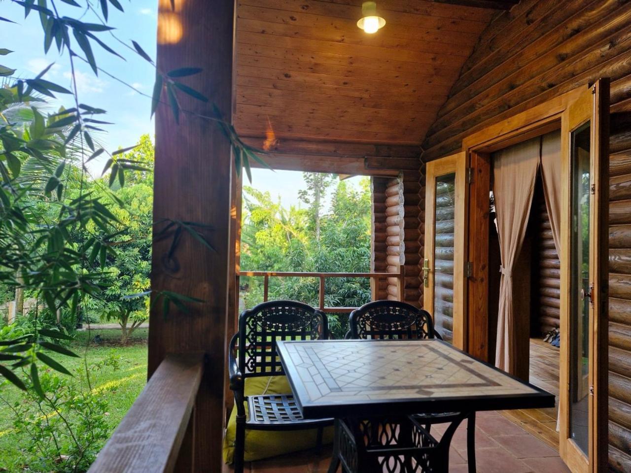 Moc An Nhien Farmstay Plây Ku Exterior foto